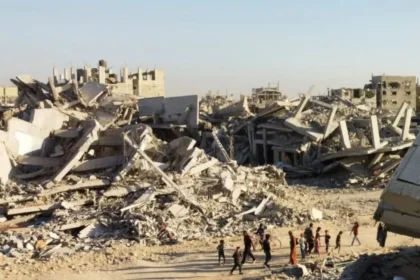 Why is the EU under pressure to suspend its trade agreement with Israel