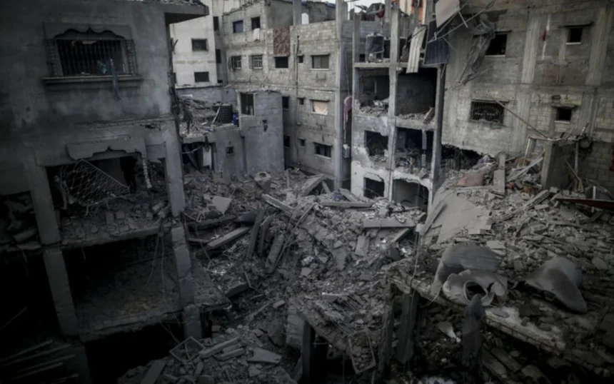 Israeli Attacks on Police Perpetuate Chaos in Gaza