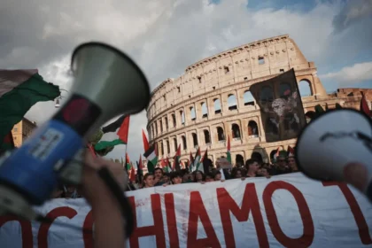 Israeli Forces Intercept Gaza Aid Flotilla