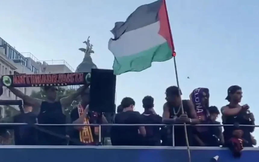 Lamine Yamal Palestine Flag