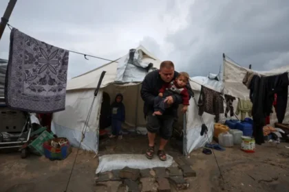 Skin diseases spread in Gazas refugee camps